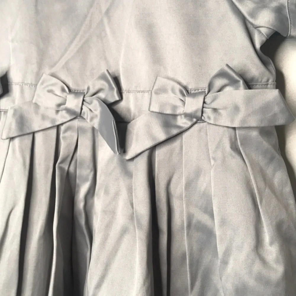 Gymboree Prim & Proper Silver Satin Party Dress Girls Size 5